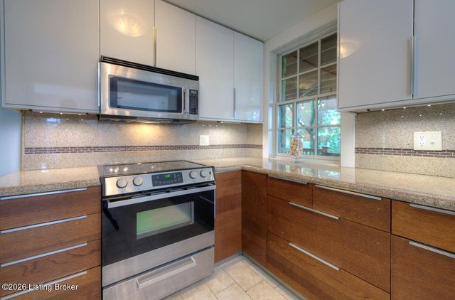 1638 Cowling Ave 1, Louisville, KY 40205