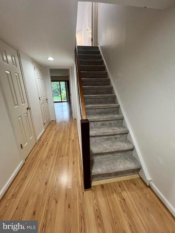 95 TIMOTHY CIR, Wayne, PA 19087