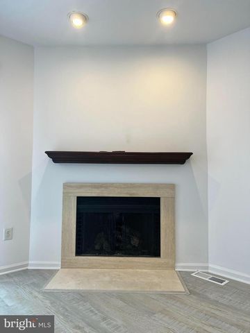 95 TIMOTHY CIR, Wayne, PA 19087