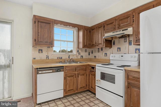 1011 CHAPEL RD, New Windsor, MD 21776