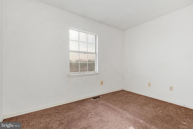 1011 CHAPEL RD, New Windsor, MD 21776