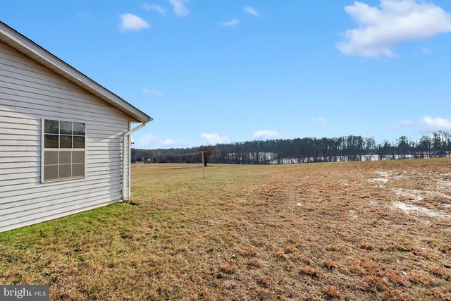 1011 CHAPEL RD, New Windsor, MD 21776