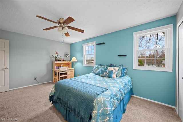 6094 Emerald Street, North Ridgeville, OH 44039