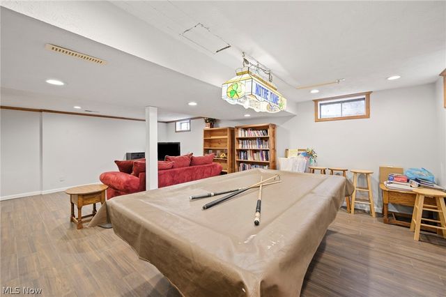 6094 Emerald Street, North Ridgeville, OH 44039