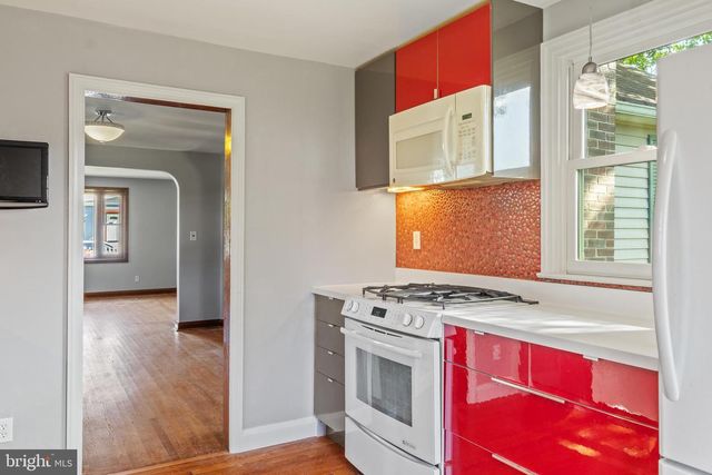 312 TOWNSEND AVE, Baltimore, MD 21225