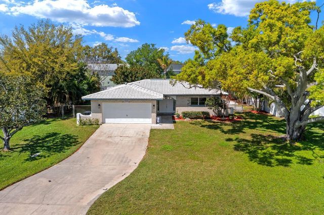 4540 BAYSHORE BOULEVARD NE, St Petersburg, FL 33703