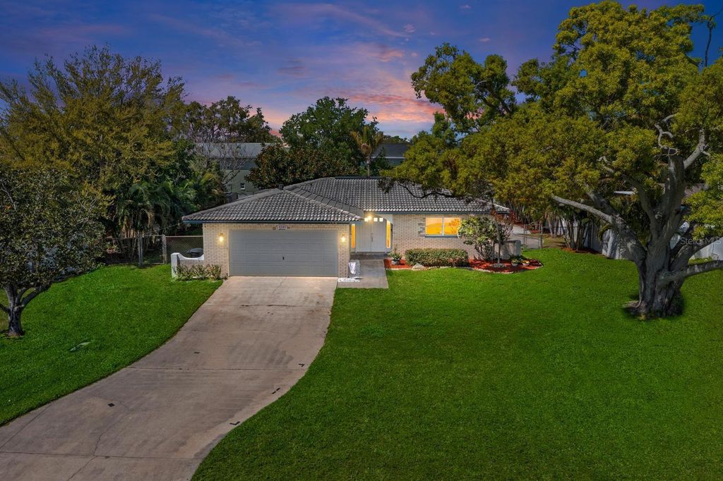 4540 BAYSHORE BOULEVARD NE, St Petersburg, FL 33703