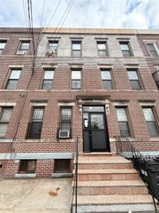 3067 42nd Street, Astoria, NY 11103