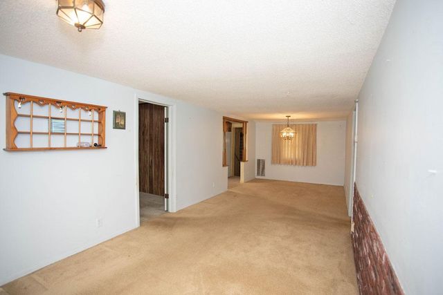 1873 Kohlman Avenue, Maplewood, MN 55109