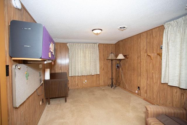 1873 Kohlman Avenue, Maplewood, MN 55109