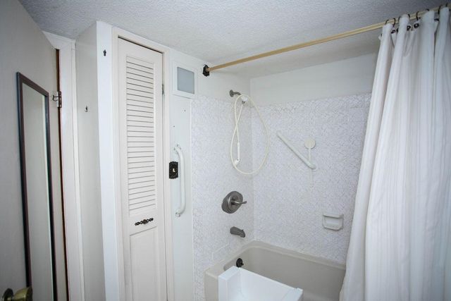 1873 Kohlman Avenue, Maplewood, MN 55109