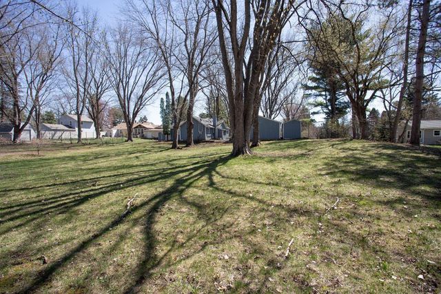 1873 Kohlman Avenue, Maplewood, MN 55109