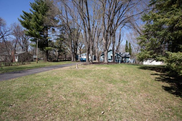 1873 Kohlman Avenue, Maplewood, MN 55109