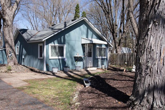 1873 Kohlman Avenue, Maplewood, MN 55109