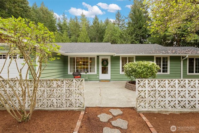 623 Foster Lane NE, Bremerton, WA 98311