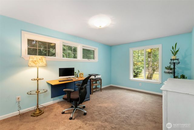 623 Foster Lane NE, Bremerton, WA 98311