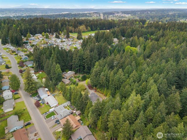 623 Foster Lane NE, Bremerton, WA 98311