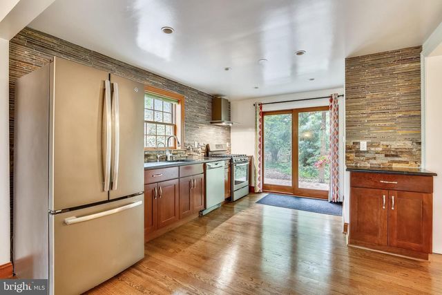 2325 HIGHLAND AVE, Falls Church, VA 22046