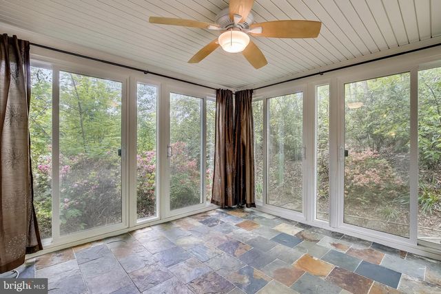 2325 HIGHLAND AVE, Falls Church, VA 22046