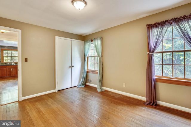 2325 HIGHLAND AVE, Falls Church, VA 22046