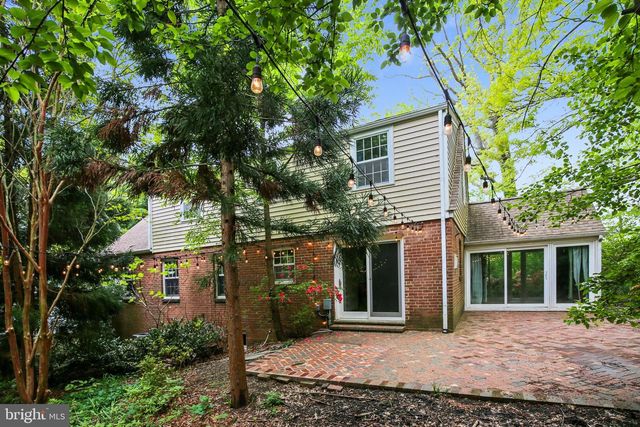 2325 HIGHLAND AVE, Falls Church, VA 22046
