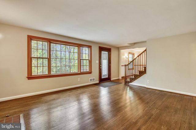 2325 HIGHLAND AVE, Falls Church, VA 22046