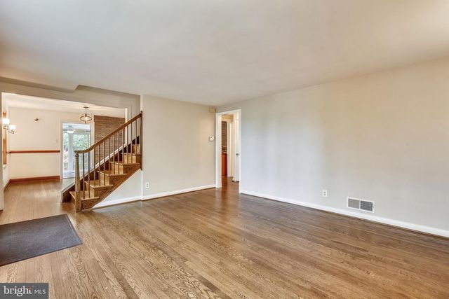 2325 HIGHLAND AVE, Falls Church, VA 22046