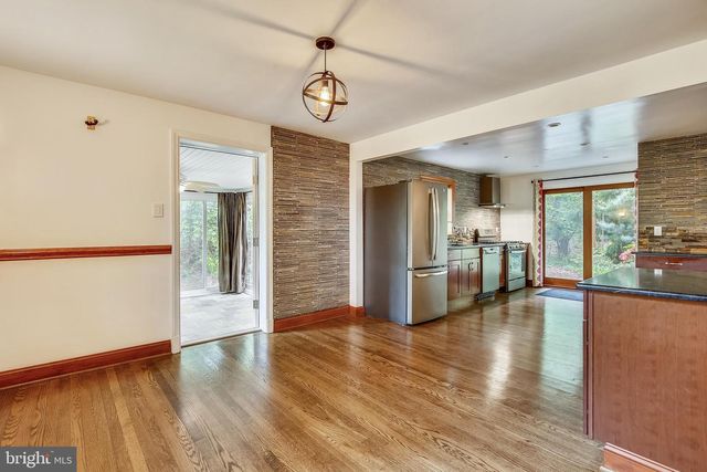 2325 HIGHLAND AVE, Falls Church, VA 22046