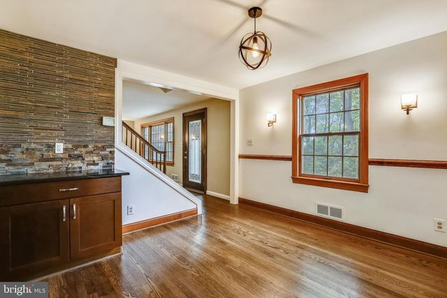 2325 HIGHLAND AVE, Falls Church, VA 22046