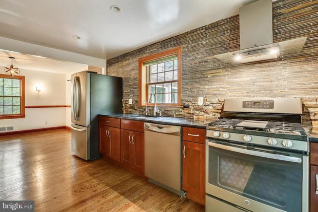 2325 HIGHLAND AVE, Falls Church, VA 22046