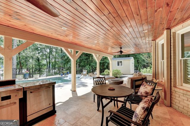 4450 Flagship Drive, Gainesville, GA 30506