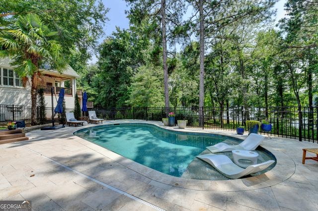 4450 Flagship Drive, Gainesville, GA 30506