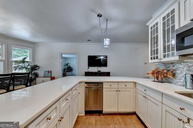 4450 Flagship Drive, Gainesville, GA 30506