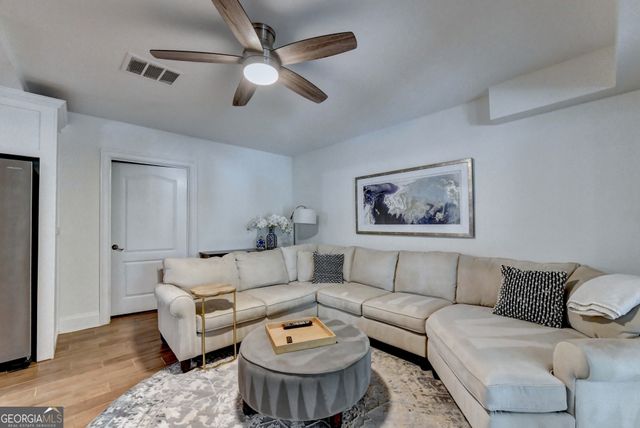 4450 Flagship Drive, Gainesville, GA 30506