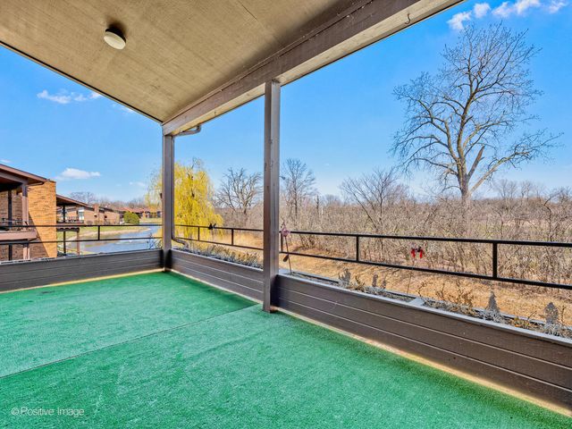 1039 Deerfield Place 1039, Highland Park, IL 60035