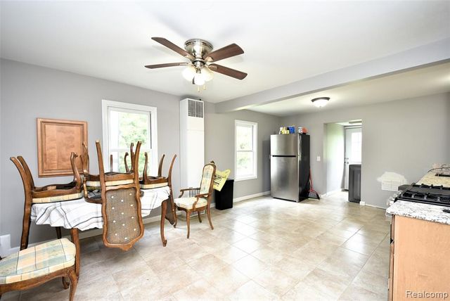 37480 Hayes Road, Clinton Township, MI 48038