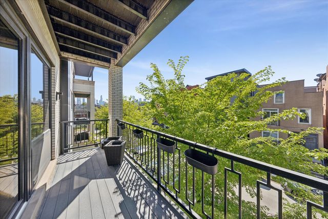 1334 W WALTON Street 2W, Chicago, IL 60642