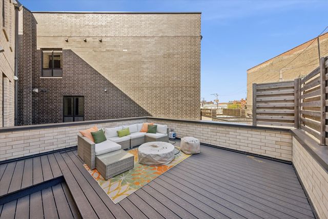 1334 W WALTON Street 2W, Chicago, IL 60642