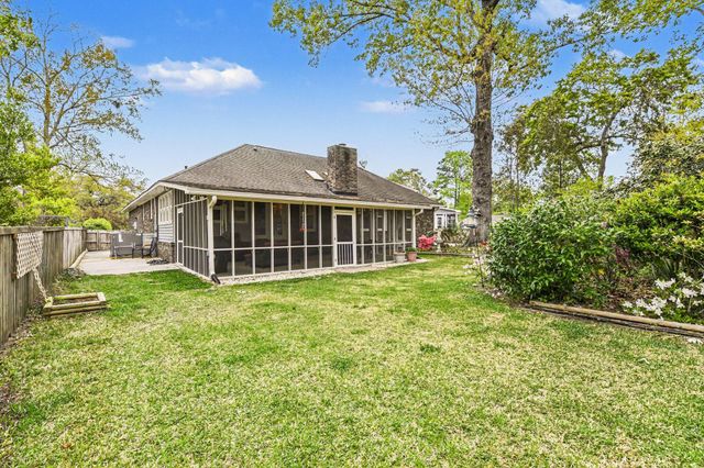 151 Palmetto Bluff Drive, North Charleston, SC 29418