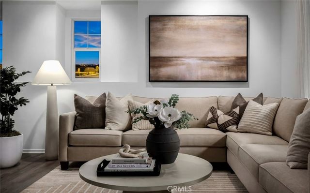 3944 E. Bucknell Paseo, Ontario, CA 91761