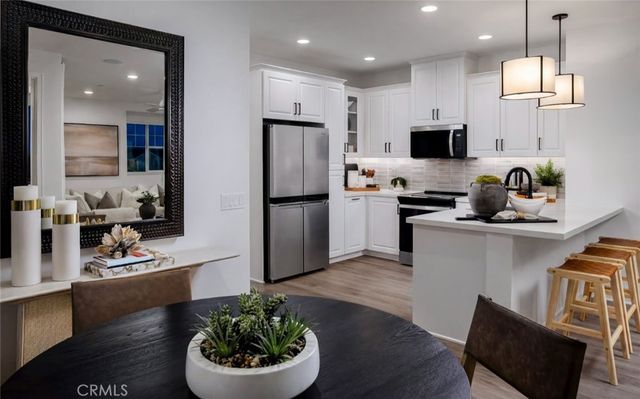 3944 E. Bucknell Paseo, Ontario, CA 91761