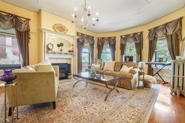 23 Prospect St, Marlborough, MA 01752