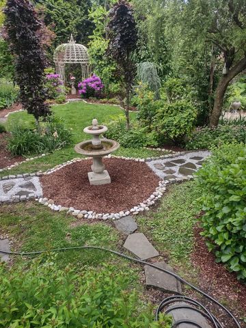 23 Prospect St, Marlborough, MA 01752