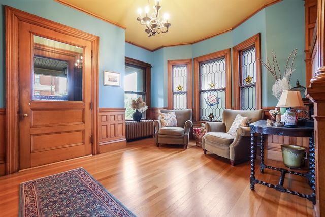 23 Prospect St, Marlborough, MA 01752