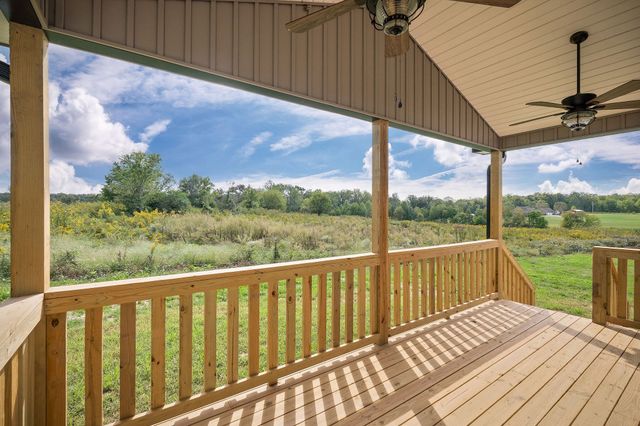 6544 Thomas Twin Oak Rd, Baxter, TN 38544