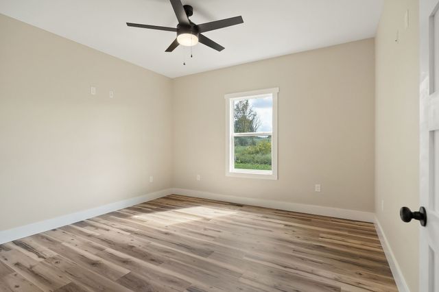 6544 Thomas Twin Oak Rd, Baxter, TN 38544