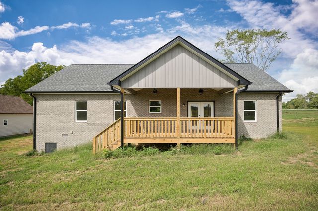 6544 Thomas Twin Oak Rd, Baxter, TN 38544