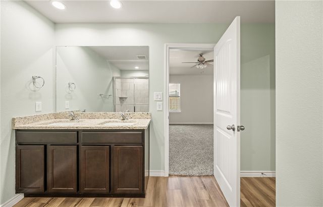 7321 Star Gazer Dr, Corpus Christi, TX 78414