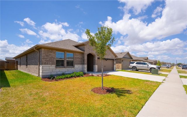 7321 Star Gazer Dr, Corpus Christi, TX 78414