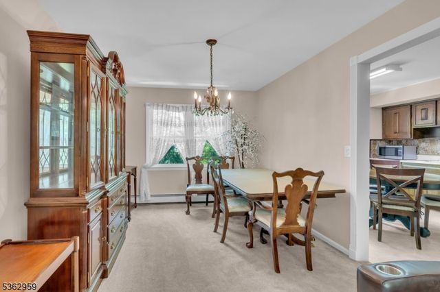 82 N Beverwyck Rd, Parsippany-troy Hills Twp., NJ 07054